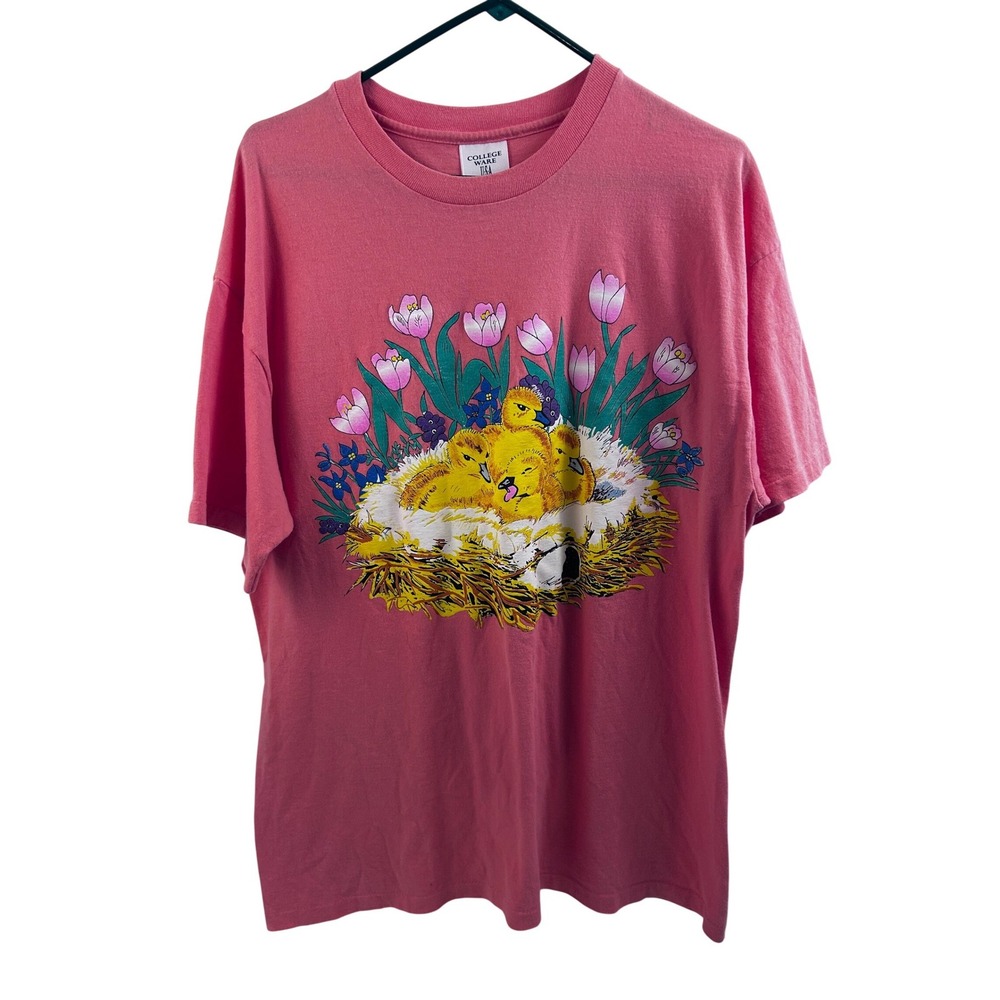 College Ware T-Shirt XL Pink Ducklings Tulips Graphic Vintage Womens
